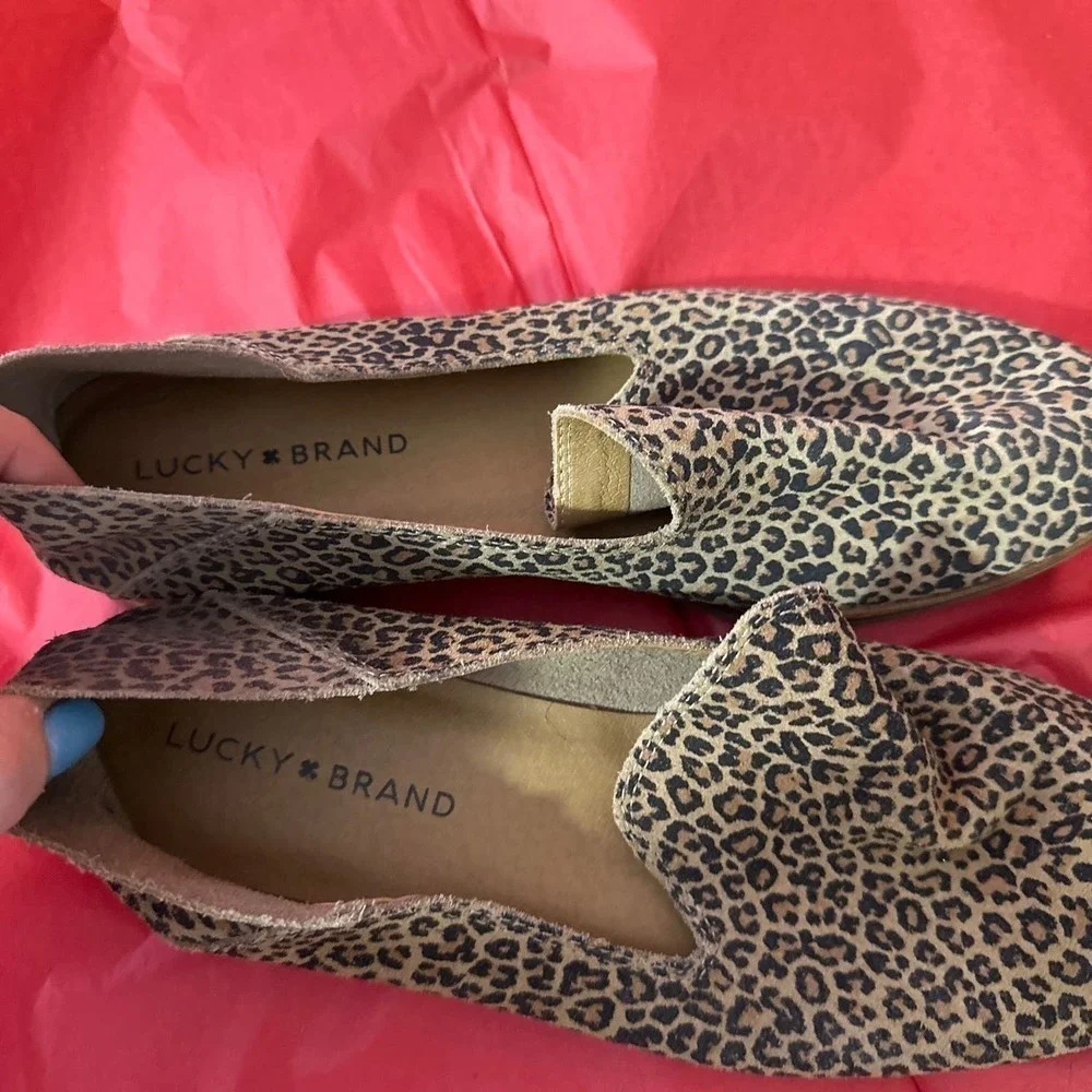 Lucky brand leather flats